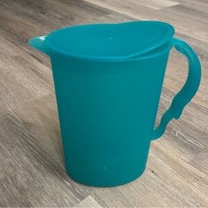 VTG Tupperware Impressions 2L Pitcher Hunter Green Slim Rocker Lid 2 Qt Tea Jug